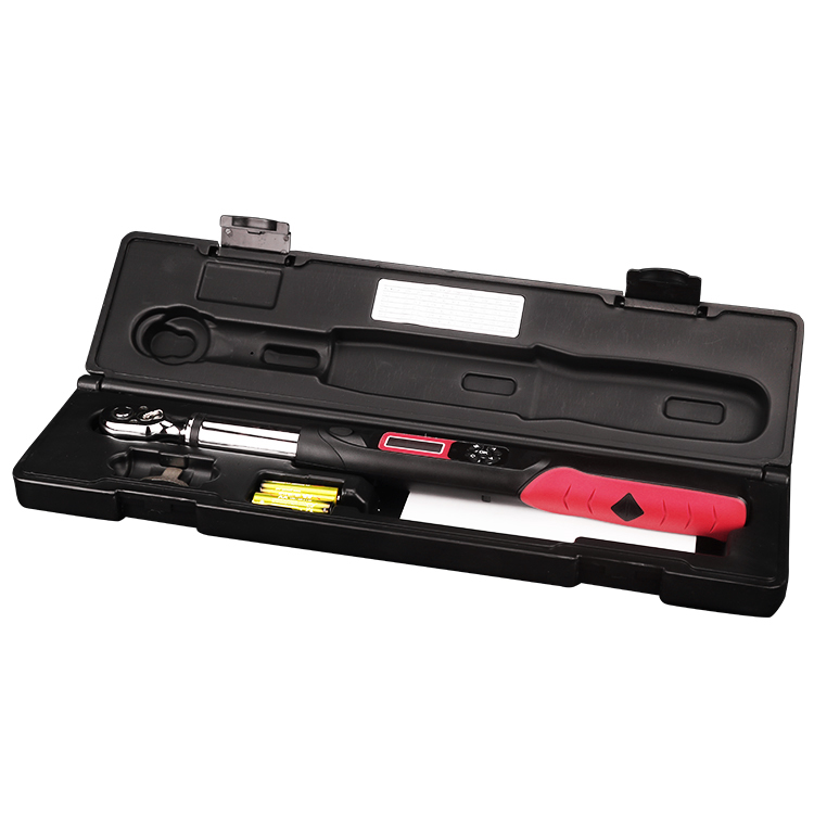 digital torque wrench